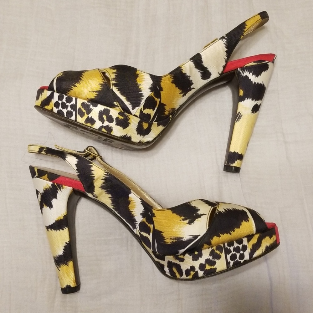 COPY - 💥 Stuart Weitzman💥 animal print heels